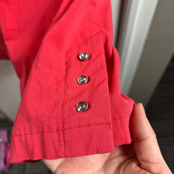 Verve Blues coral colored Capri pants with rhinestone embellishment.  Stretch - Picture 5 of 10